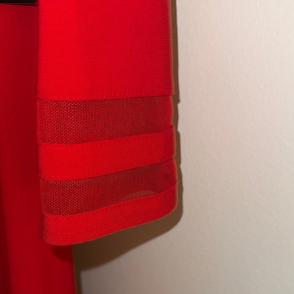 Chic Long Sleeve Red Dress - Picture 3 of 6